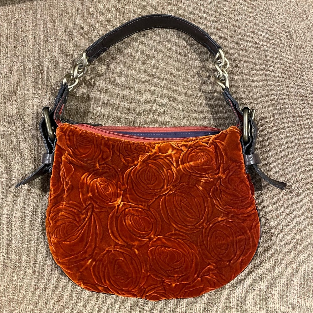 MIO ITALIAN VELVET BAG